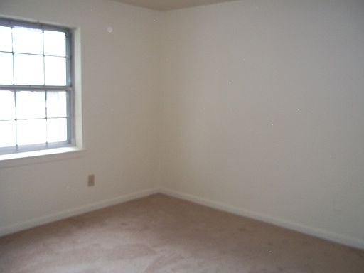 2nd image of 2683 Barracks Rd APT 7