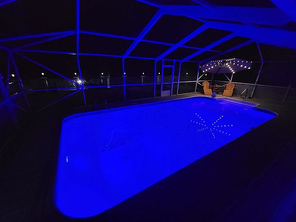 Screened Pool Deck 2