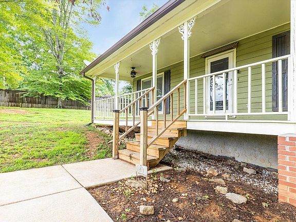 4th image of 147 Old Kinser Cir SE
