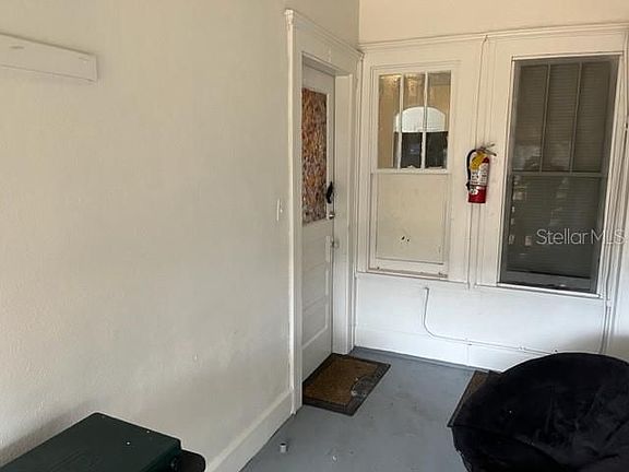 5th image of 1960 4th Ave N APT 3