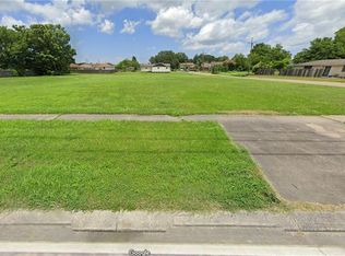 11323 Morrison Rd, New Orleans, LA 70128