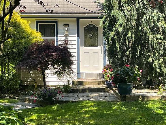 2nd image of 181 Disbrow Hill Rd