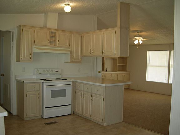 4th image of 10770 N Dumont Trl