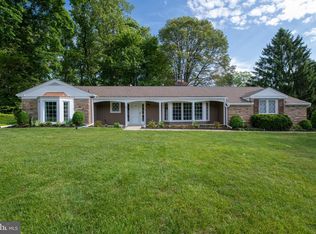 210 E Ridgely Rd, Lutherville Timonium, MD 21093