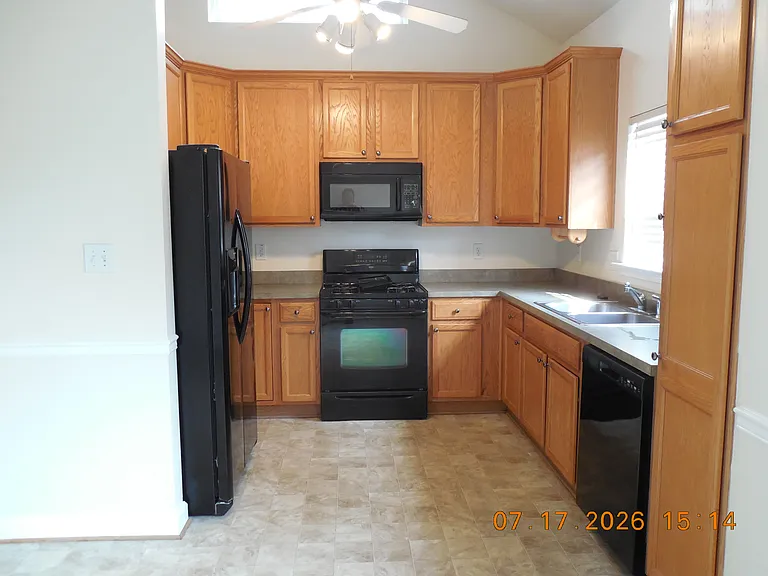 5116 Chayote Ct — Photo 3