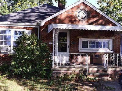 6189 W 54th St, Cleveland, OH, 44129