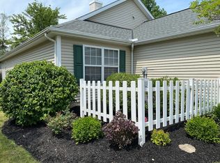 7545 Sanctuary Cir #6, Brecksville, OH 44141