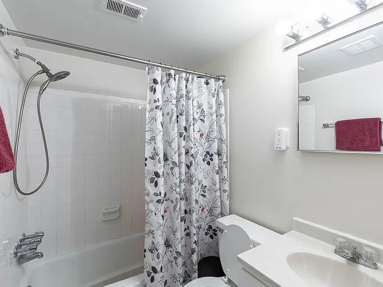 4450 Macarthur Blvd NW #11A — Photo 6