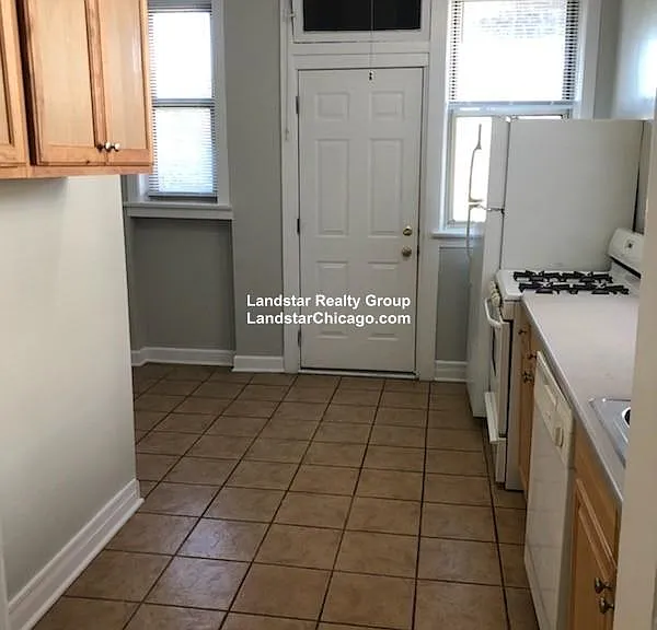 6744 N Lakewood Ave #3 — Photo 17