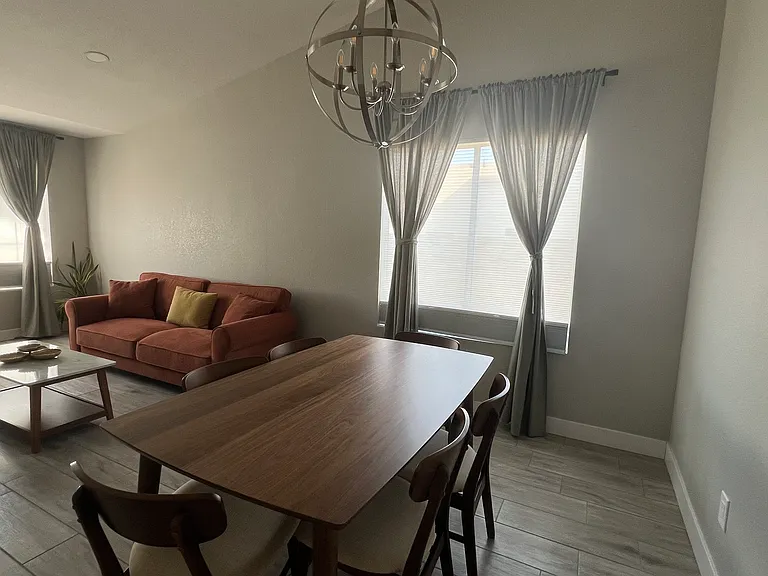 1408 E Carson Rd — Photo 10