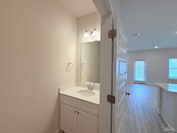 4th image of 5718 Stellarjay St