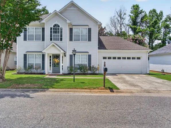 126 Crestmont Ln, Pelham, AL 35124