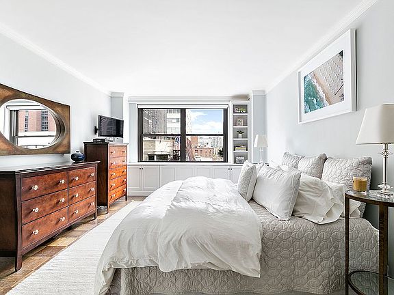 5th image of 225 E 57th St APT 15K
