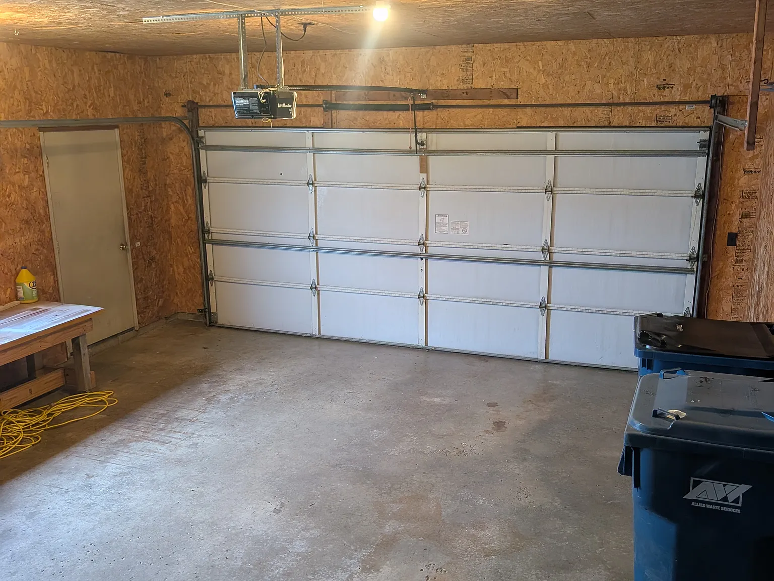3 bed, 1300 sqft, $1,500 — Photo 4