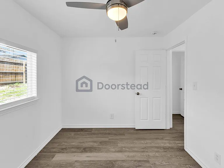 16026 Fitchburg Cir — Photo 13