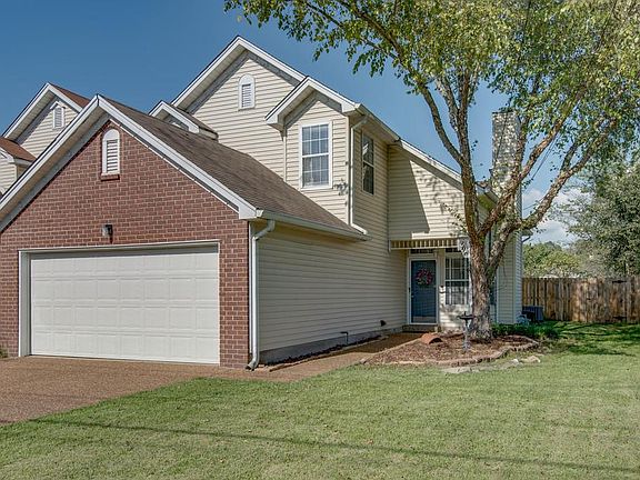 2nd image of 604 Brentmeadow Cir