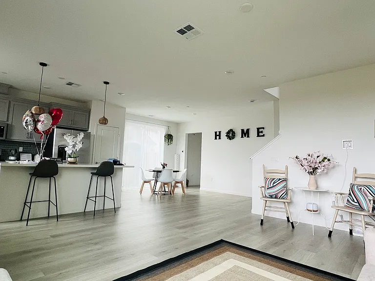 Verve Ct — Photo 14
