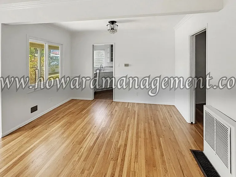 01658CE — Photo 13