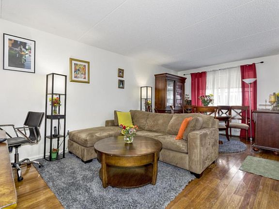 2nd image of 129 Beach 61st St #1