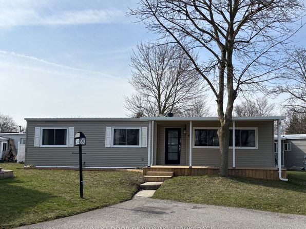 46 Saint Andrews Pl, South Huron, ON N0M 1T0
