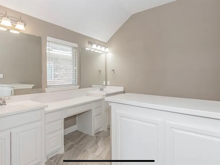 2312 Independence Dr — Photo 19