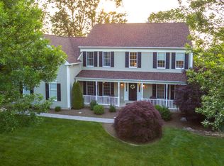 2552 Candytuft Dr, Jamison, PA 18929