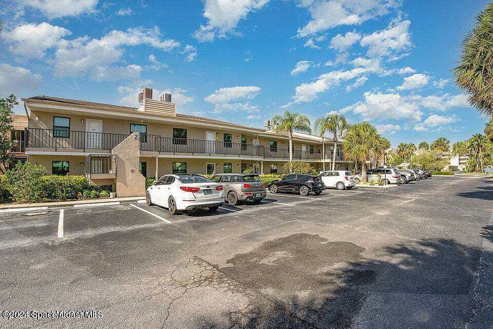 1st image of 201 International Dr APT 213