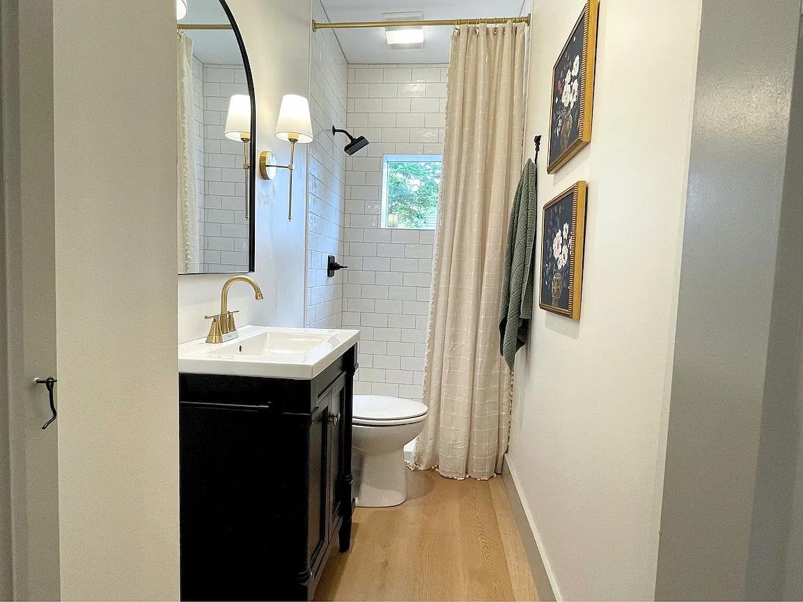 1 bed, 450 sqft, $1,300 — Photo 4