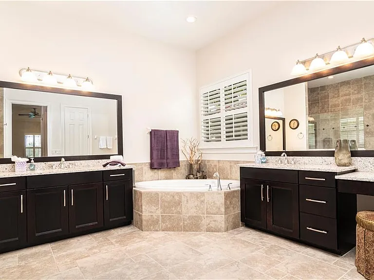 9287 Chiasso Cove Ct — Photo 10