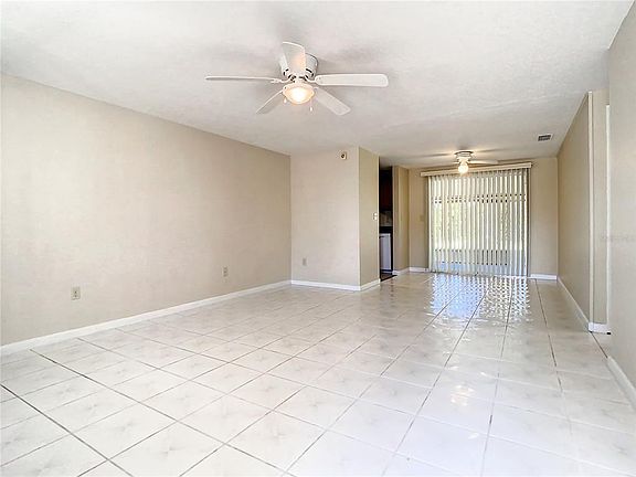 4th image of 2107 Cordova Cir W