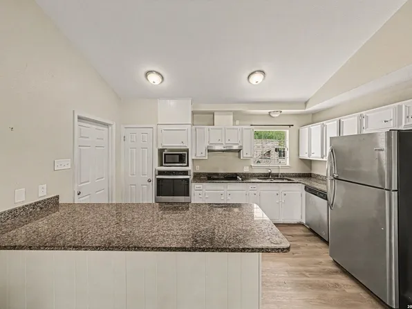 5002 Sierra Madre, San Antonio, TX 78233