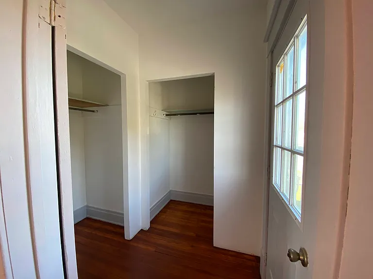 Halstead Ave — Photo 10