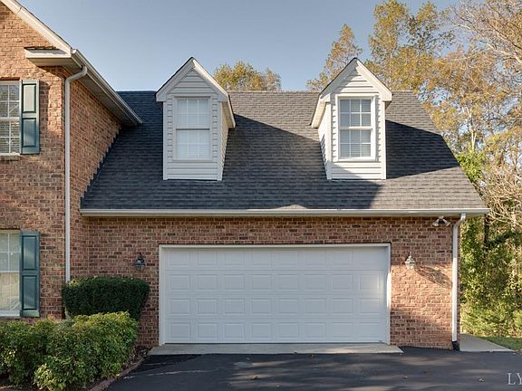 3rd image of 559 Lady Slipper Ln