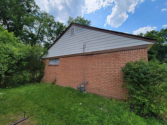 2nd image of 3407 Bradcrest Dr