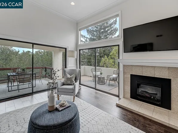 3852 Terra Granada Dr APT 2B, Walnut Creek, CA 94595