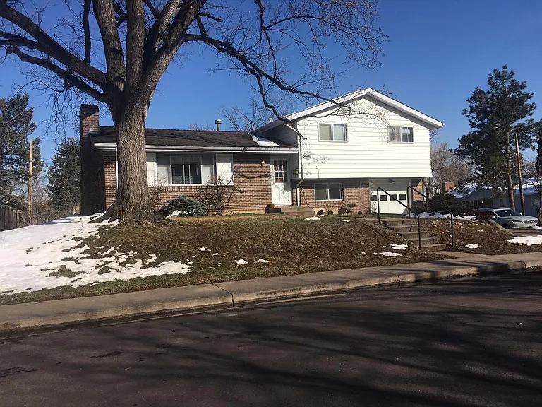 3600 Aspen Ct — Photo 1