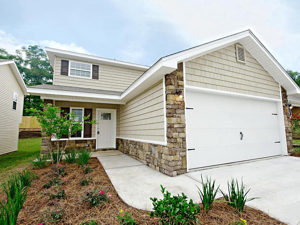 1st image of 474 Eisenhower Dr