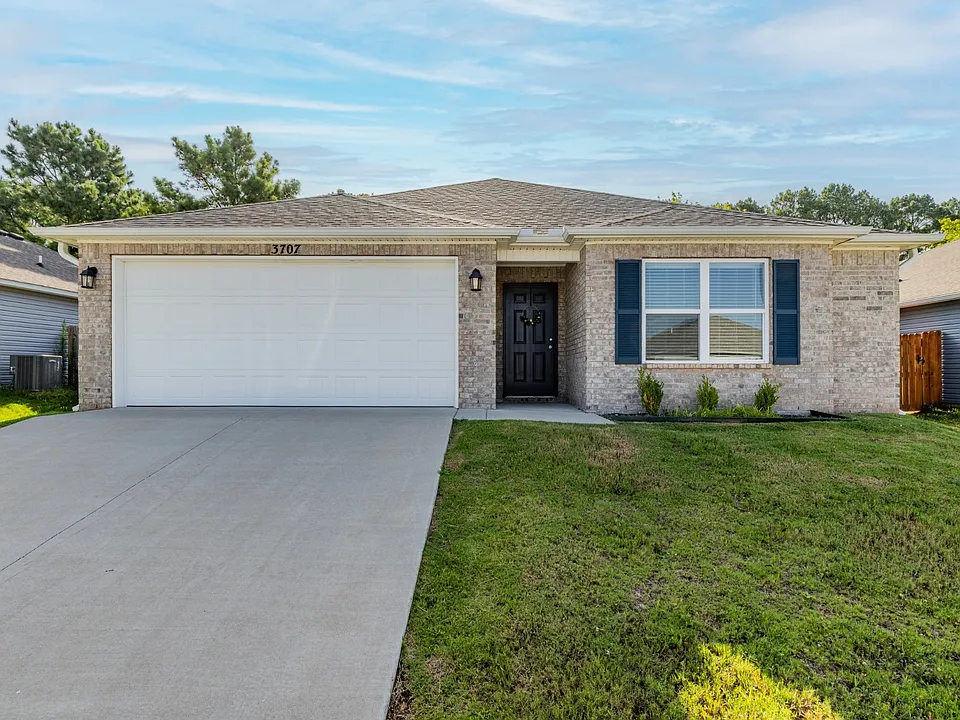 3707 S 1st Pl