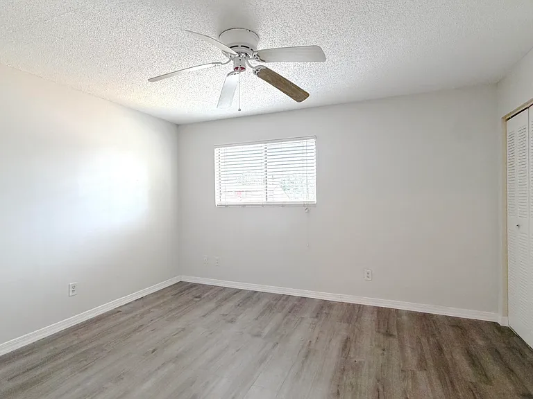 12346 Fox Hound Ct — Photo 9