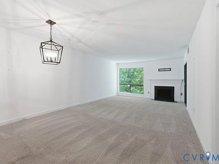 10280 Iron Mill Rd — Photo 5