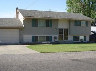 828 Grelle Dr, Lewiston, ID 83501