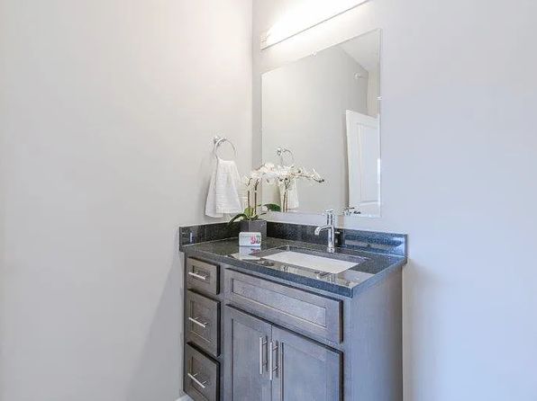 2 Rindle Rd #6