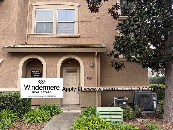 2nd image of 5350 Dunlay Dr Unit 3011