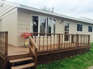 2011 Deer Lake Ave, Ishpeming, MI 49849