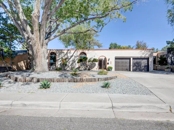 8407 Aztec Rd NE, Albuquerque, NM 87111