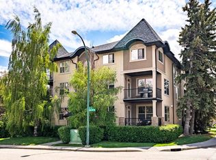 3704 W 15a St SW #101, Calgary, AB T2T4C3