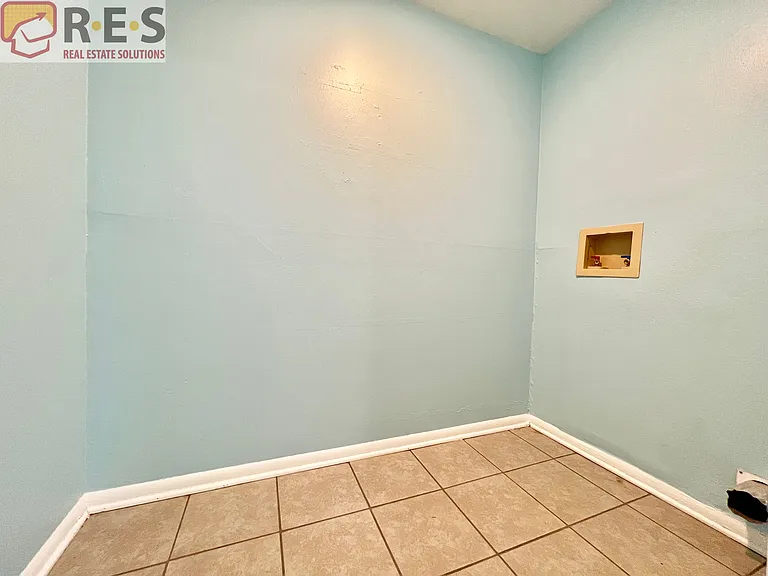429 N 30th St — Photo 3