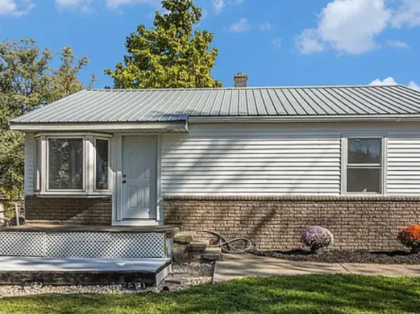 769 Markdale Ave, Lake Orion, MI 48362