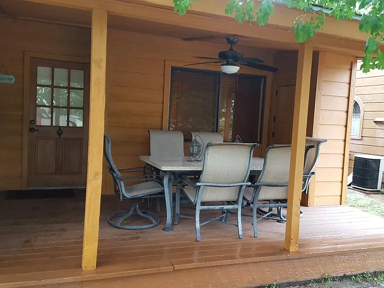 119 Topspin Cir — Photo 2