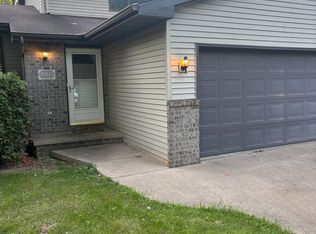 820 Thelosen Dr, Kimberly, WI 54136